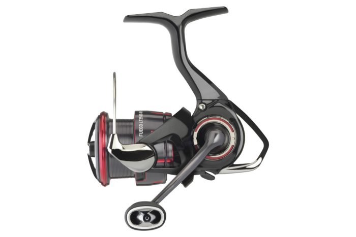 Daiwa 23 Fuego LT 4000-CP
6BB 150/0.28