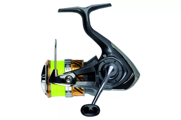 Daiwa 20 Laguna LT 3000-C
3BB 150/0.23