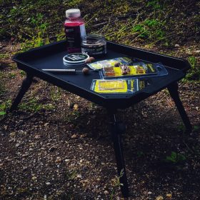 CARP ACADEMY Szerelékes asztal