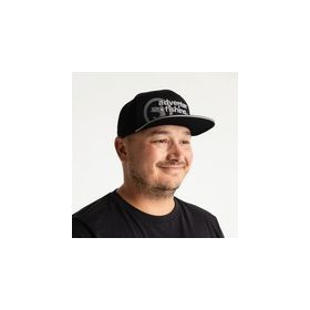 ADVENTER CAP BLACK WITH A STRAIGHT FLAP