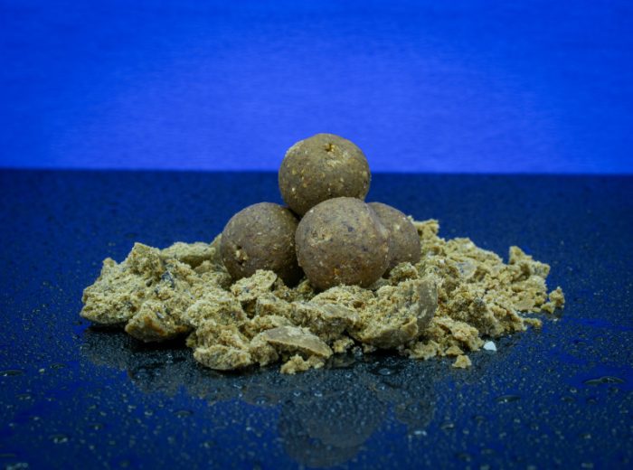 Bait Bait Mentor Bojli - Tartósított  24 mm 1 Kg baitbait