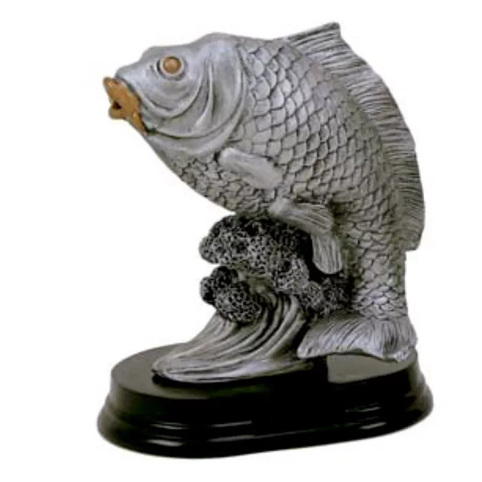 Horgász (nagy hal) műgyanta szobor 23cm