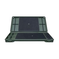 Horgászfelszerelések, ládák, merítők, dobozok